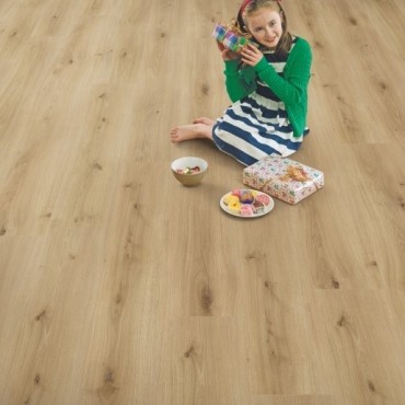 Elka Orchard Oak Laminate flooring (8mm Thickness) 