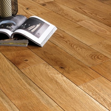 Norske Oak Gemma Lacquered Engineered Wood Flooring