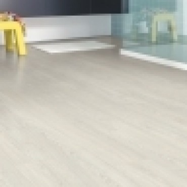 Quick-Step Impressive Ultra Patina Classic Oak Light Laminate Flooring
