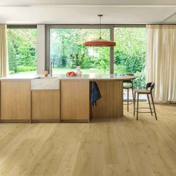 Quick-Step Impressive Almond Oak Laminate Flooring IM8255