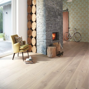 BOEN Oak Traditional White Chalet Plank 1-Strip 300mm Live Natural Oil Engineered Wood Flooring 10036554